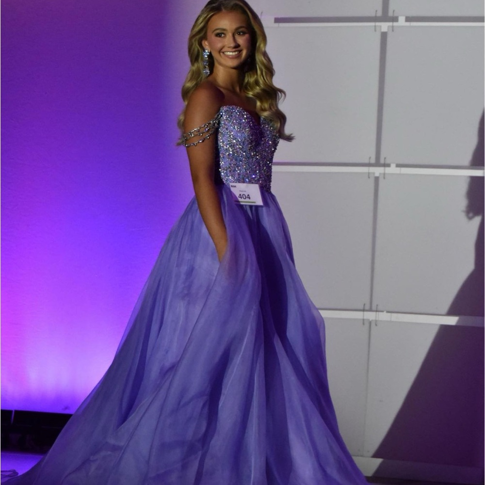 Size 2 Jovani Couture evening gown - Picture 6 of 9